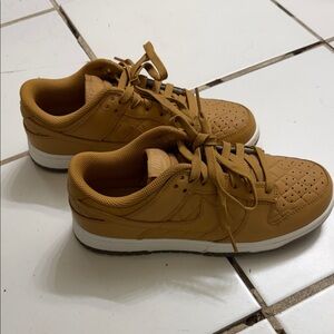 Nike Men's Brown Sneakers